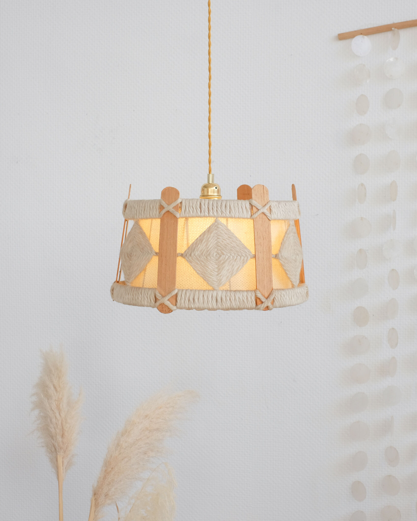Vintage pendant lamp in wood and wool