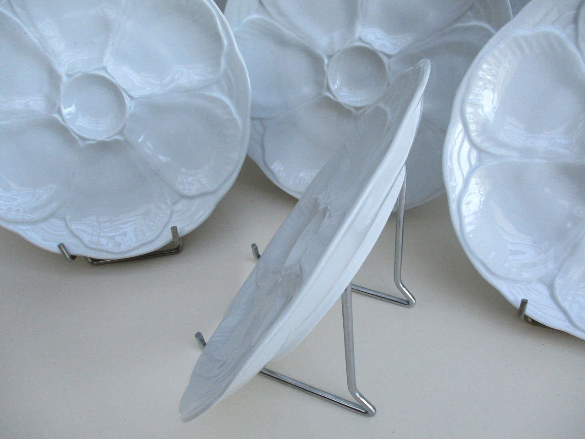 Porcelain oyster plate – set of 4