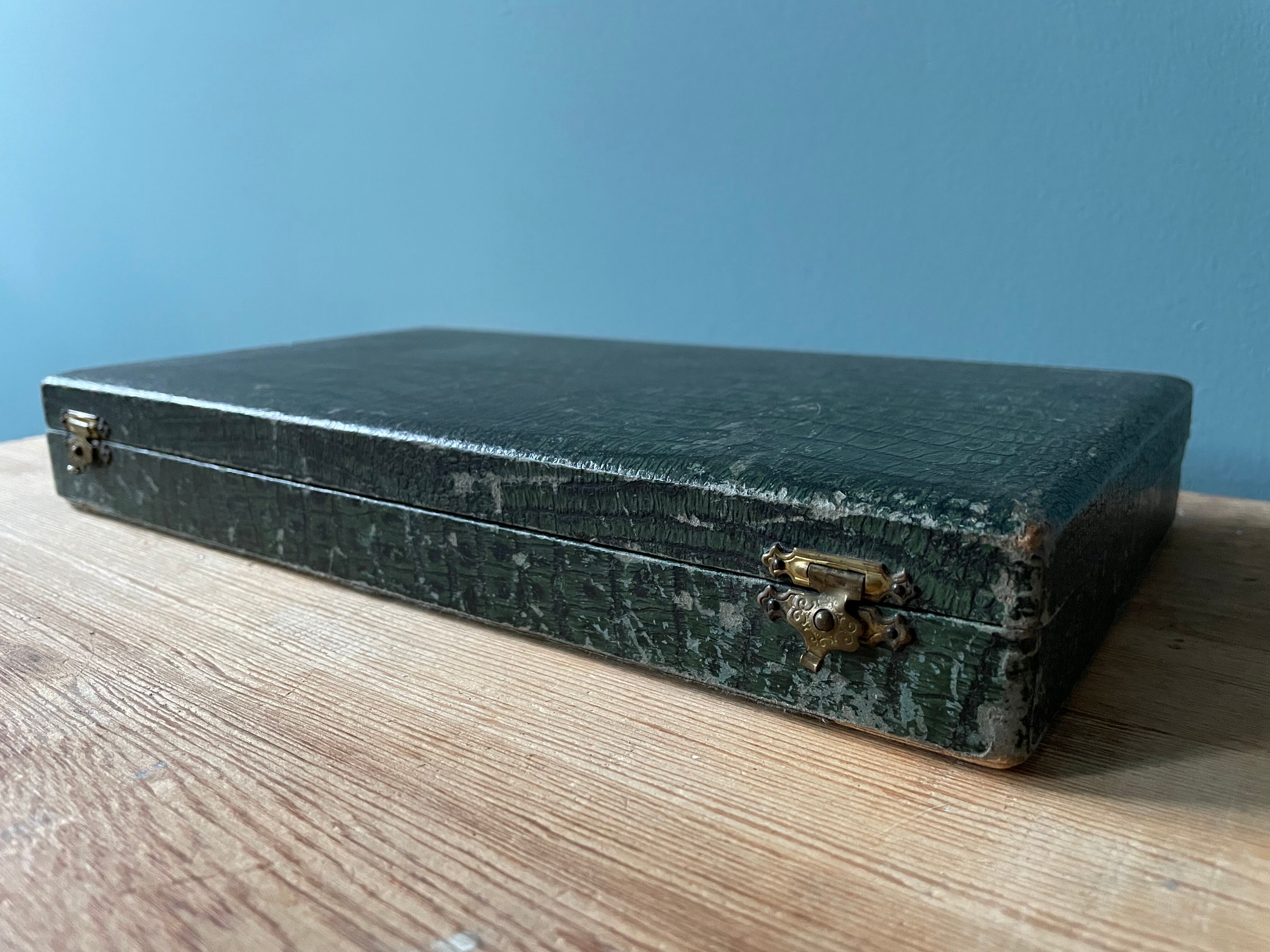 12 antique Ercuis table knives in silver metal