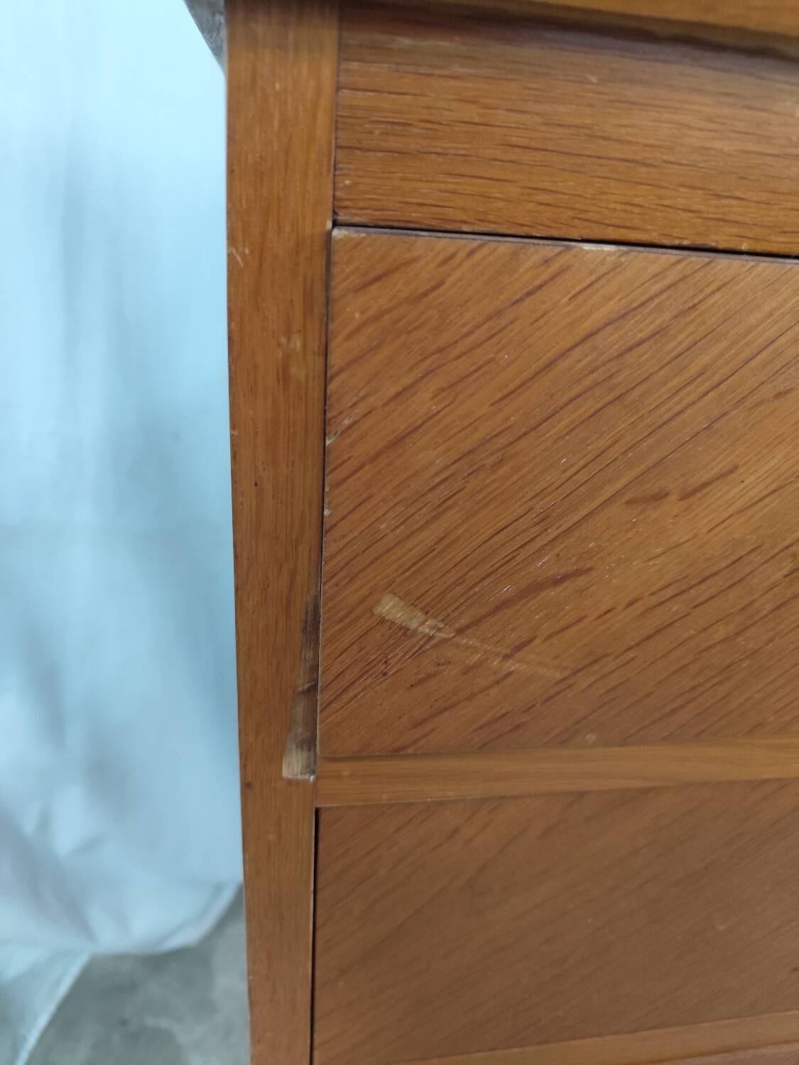 Commode 4 tiroir