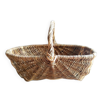 Wicker basket