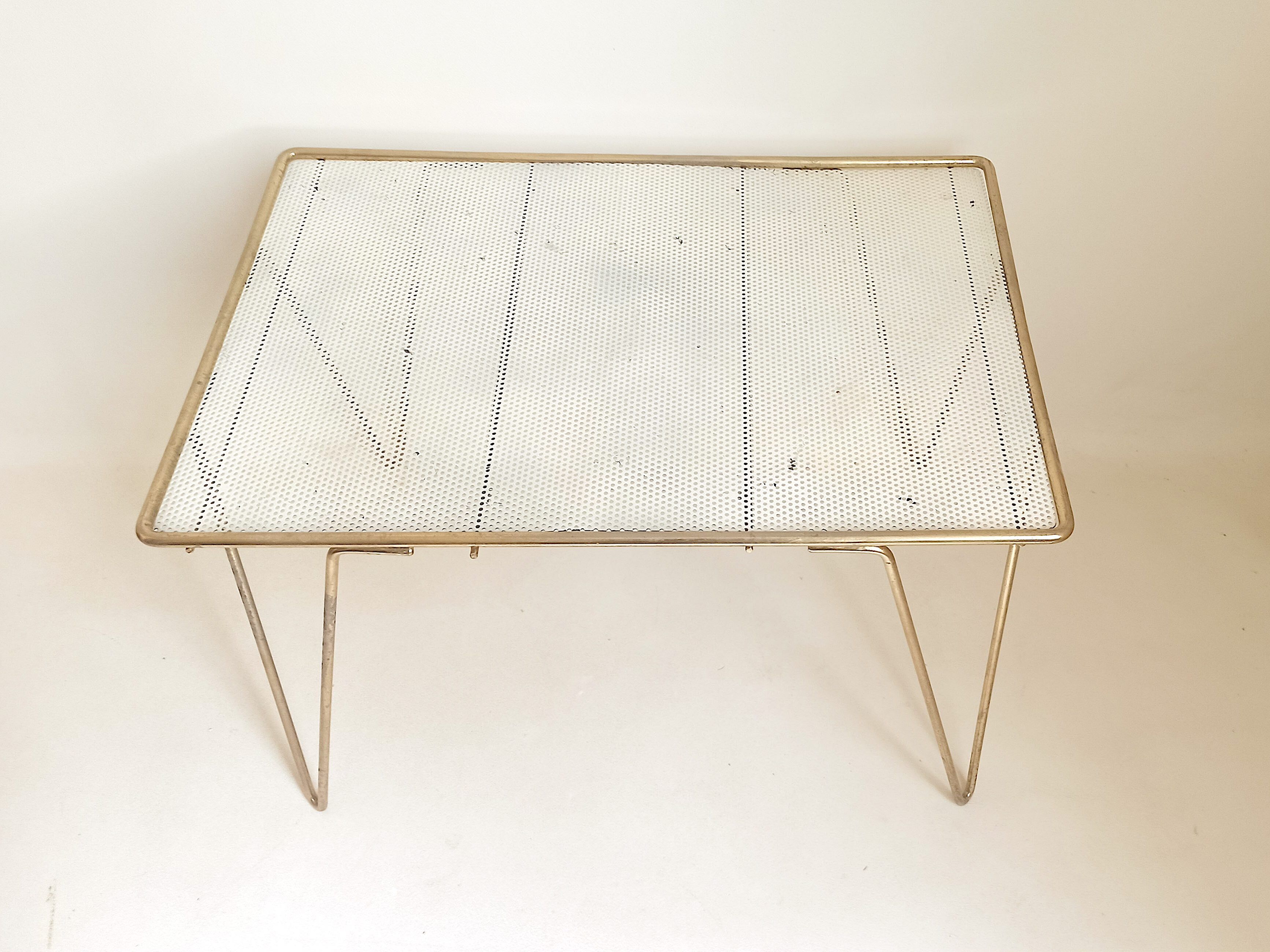 Coffee table gilded metal and white rigidule top 50