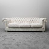 3-seater vintage Chesterfield sofa in white leather, 1970s modernist