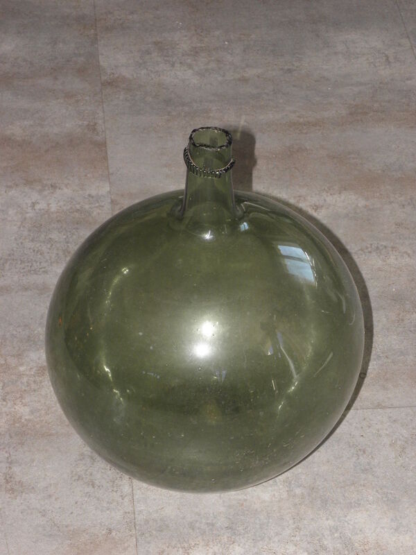 Bonbonne en verre soufflé