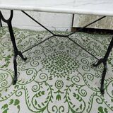 Oval bistro table