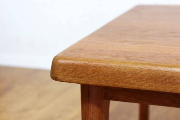 Table basse en teck de Niels Bach