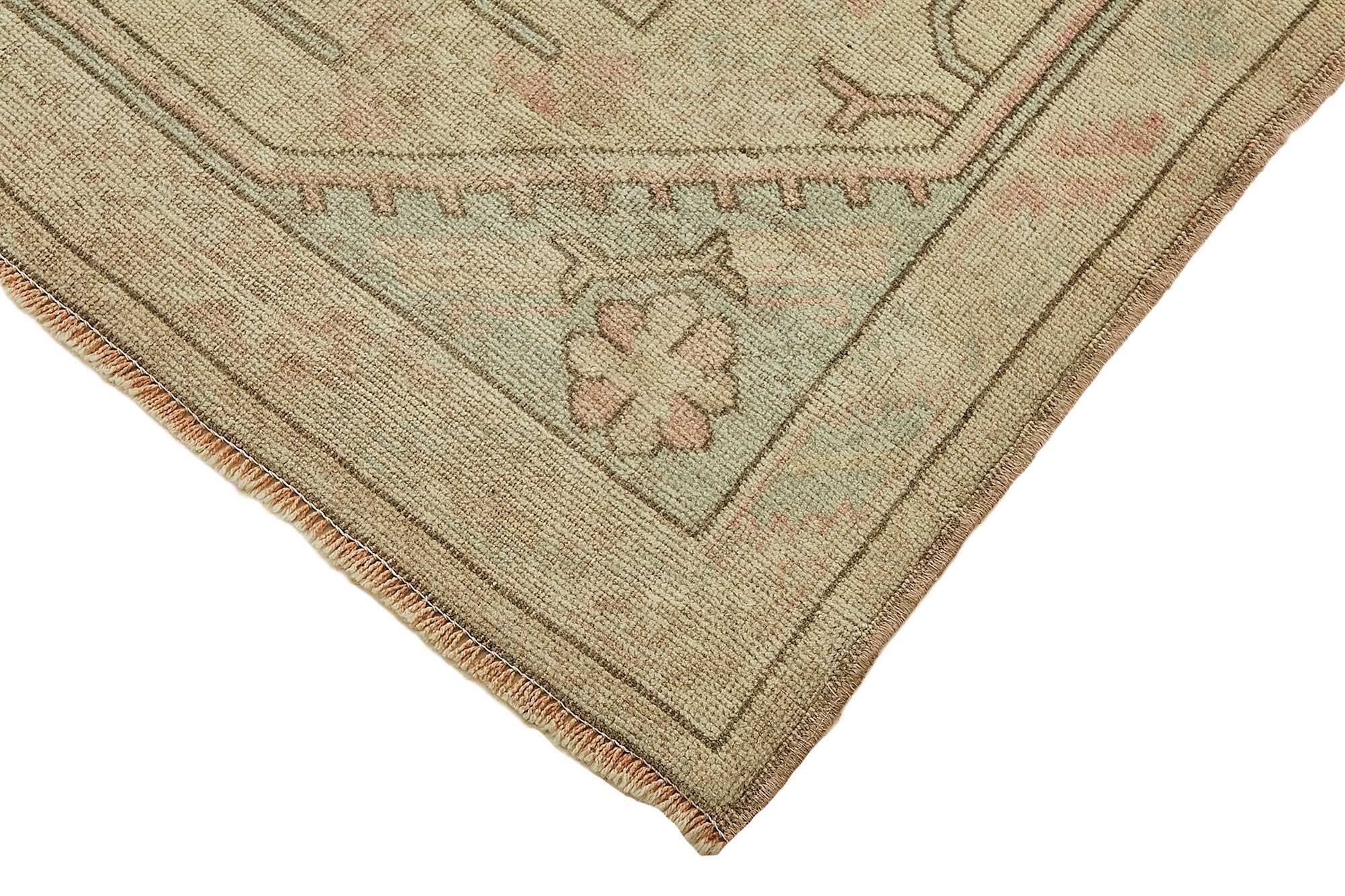 Turkish Vintage Anatolian Rug 124 cm x 214 cm