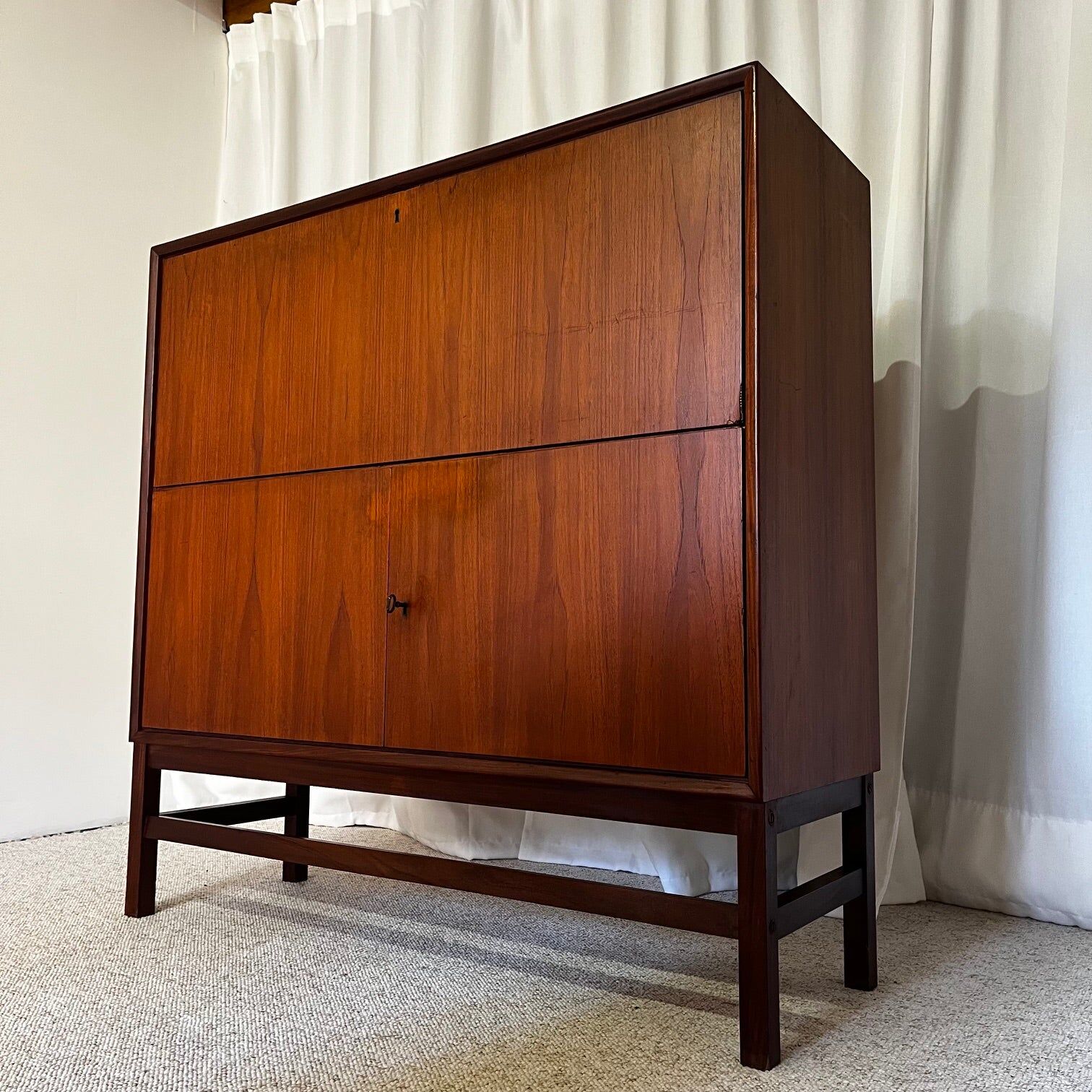 Rare Scandinavian secretary from the 1960s, in the style of Marian Grabinski for IKEA.