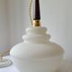 Suspension en opaline et teck