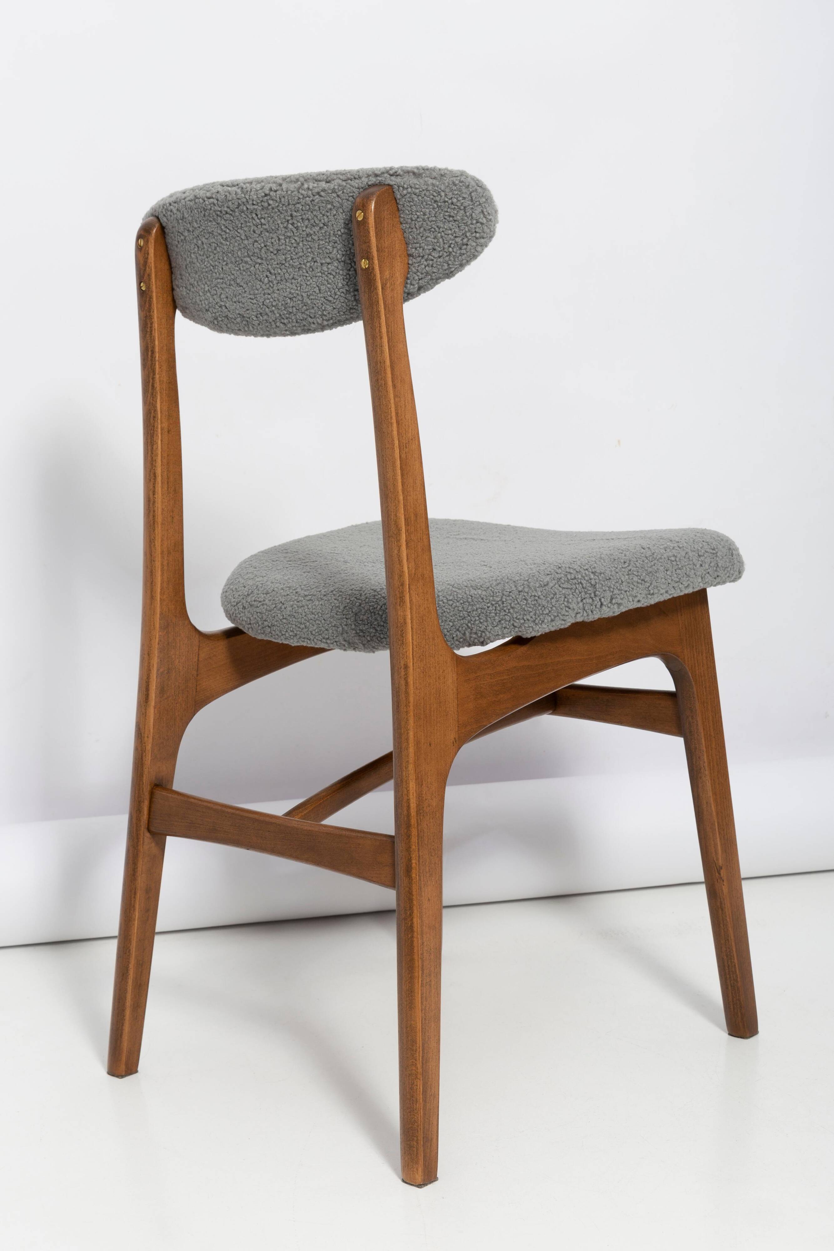 Mid-century boucle armchair in grey designed by Rajmund Hałas, Poland, 1960s.