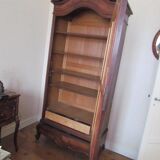 Mirror cabinet