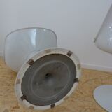 2 Tulip chairs by Eero Saarinen for Knoll International