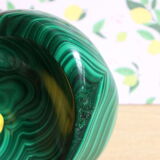 Empty brutalist pocket in malachite