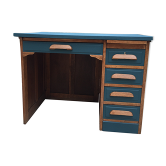 Vintage administrative office