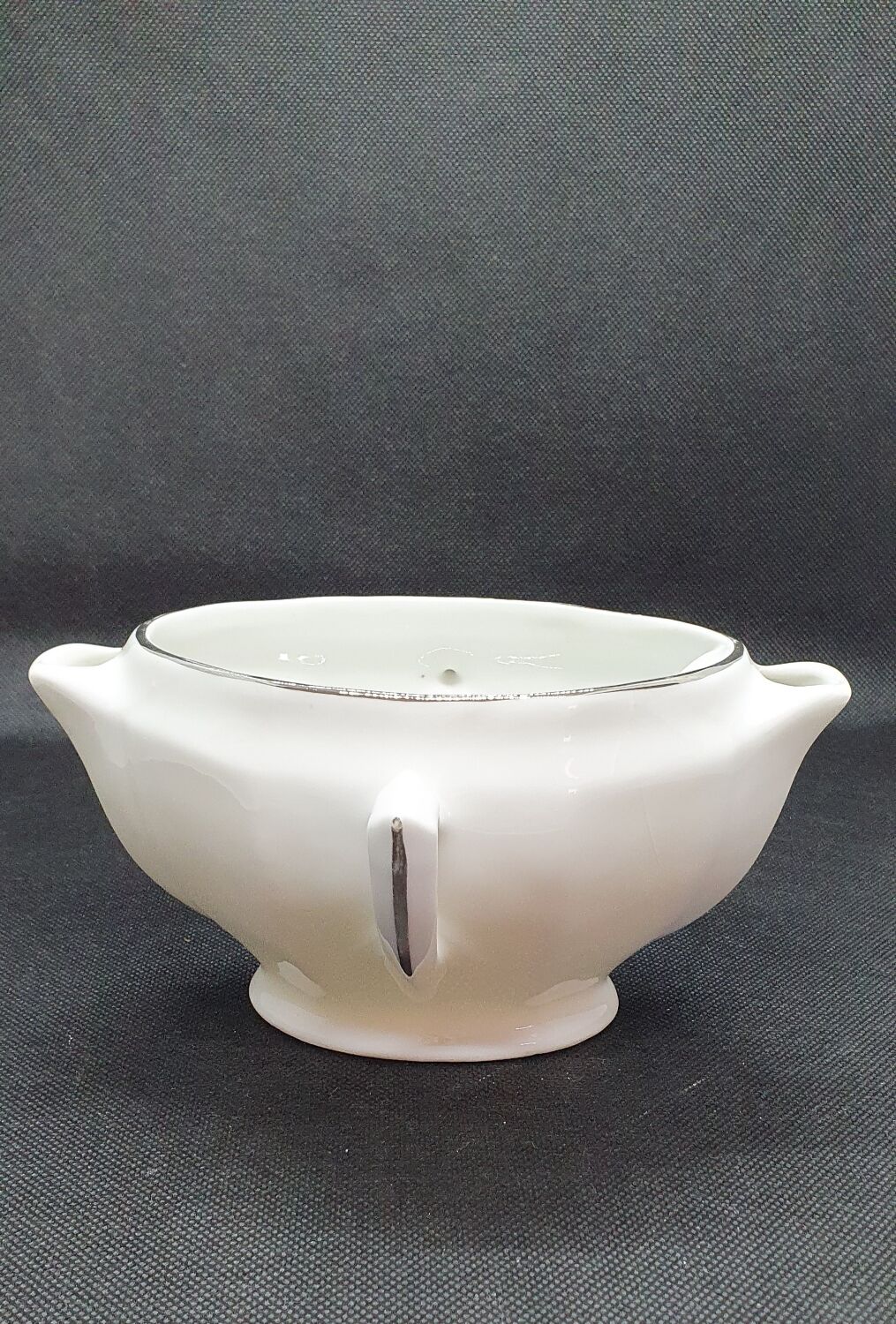 Lean fat gravy boat