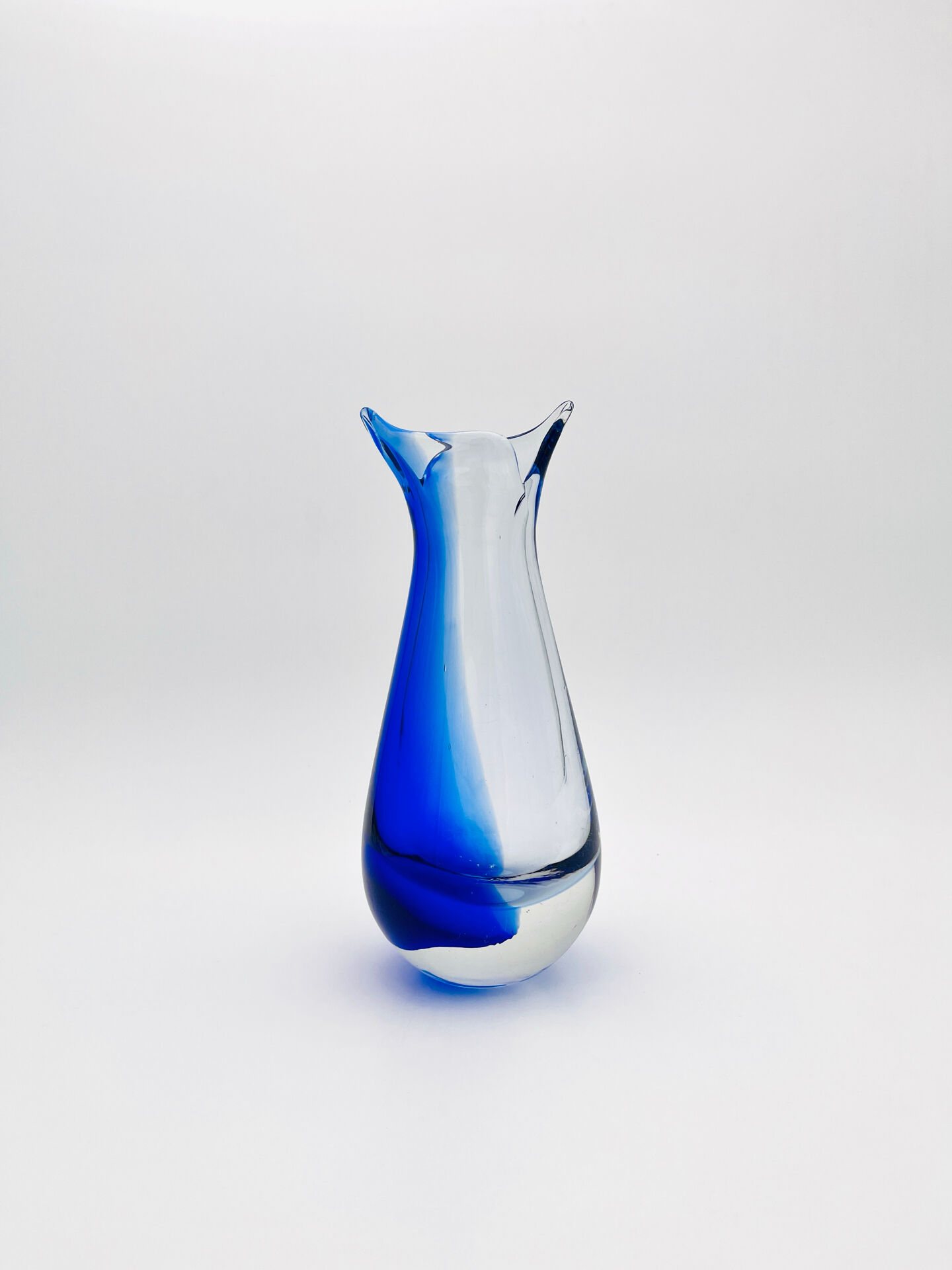 Murano Sommerso Two-Coloured Cobalt Blue Vase Sculpture