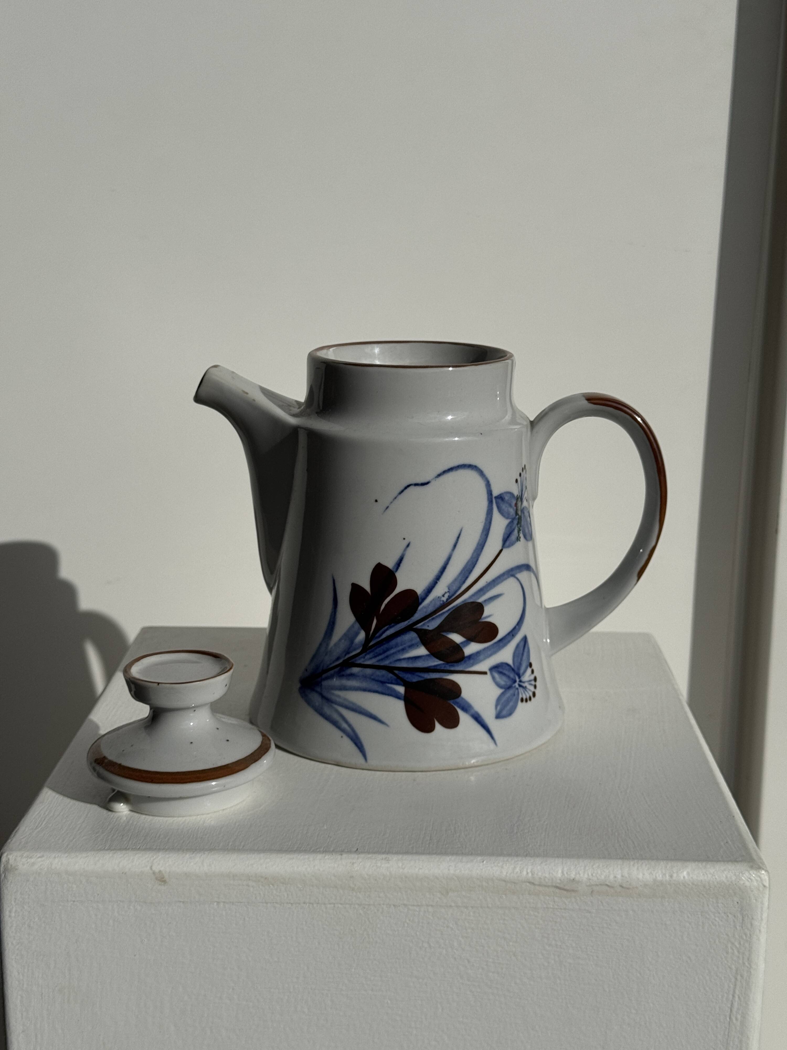 Teapot with stylised blue and brown flowers H18