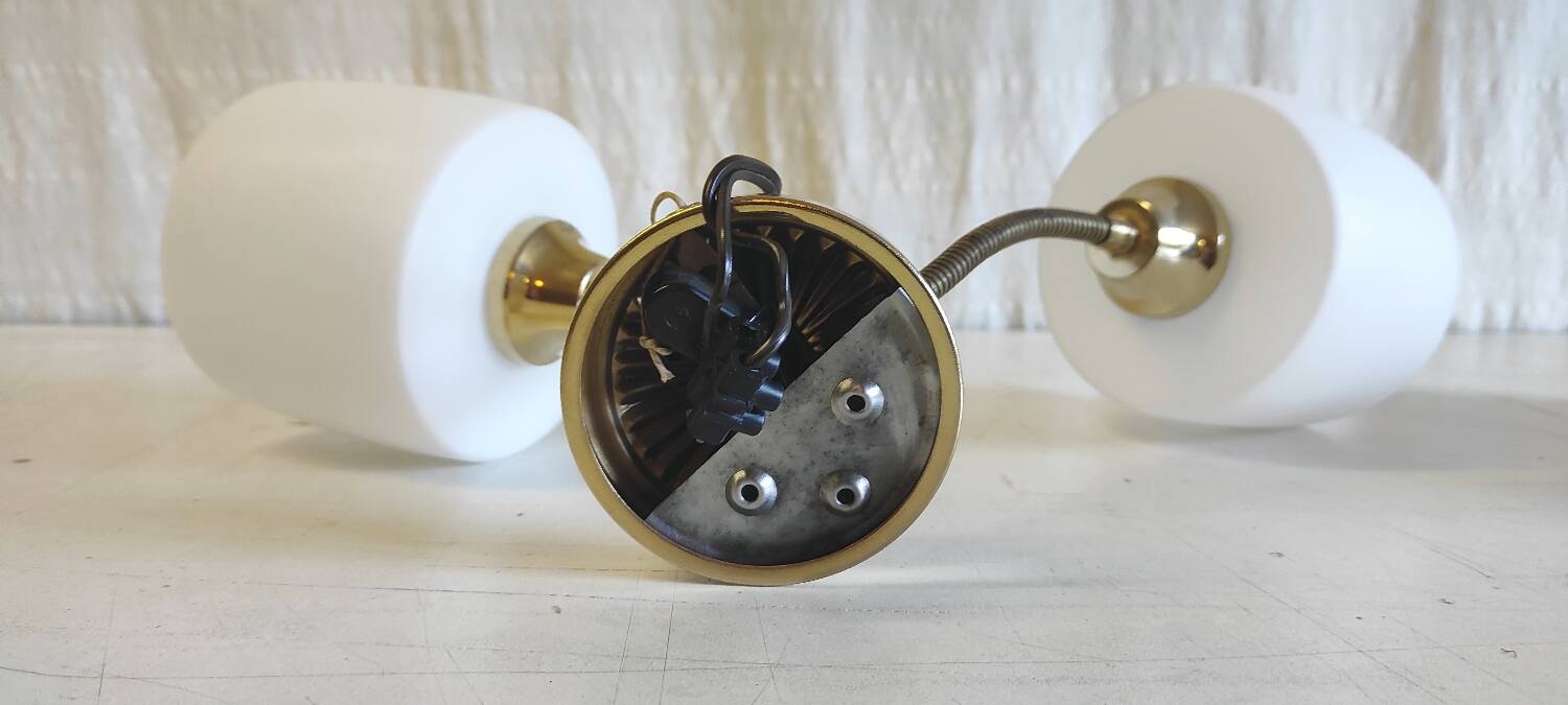 Double articulated wall light with opaline globe - 1950s/60s