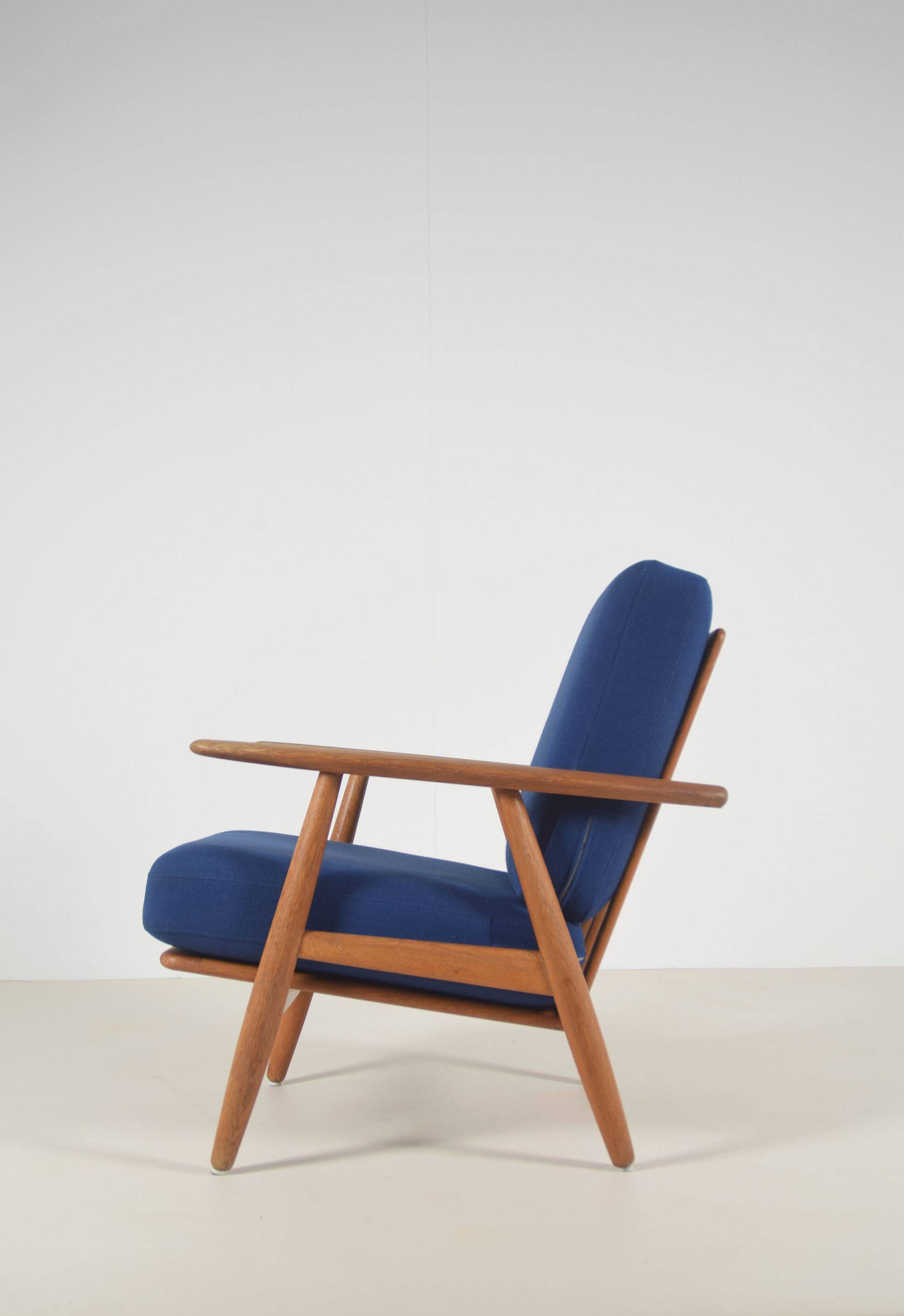Danish Cigar GE240 chair by Hans Wegner for Getama, 1950s