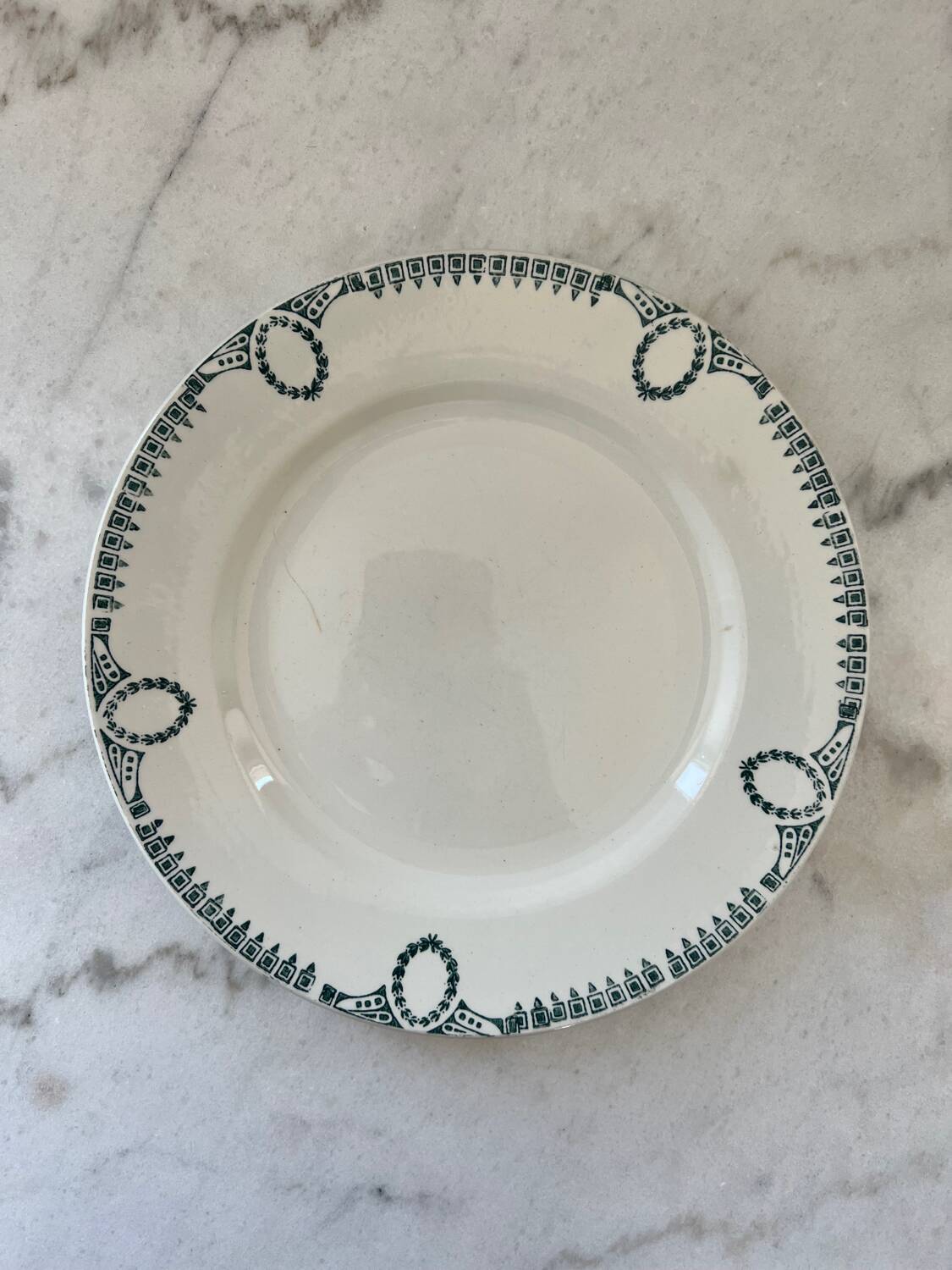 Earthenware Flat Plate by Ceranord