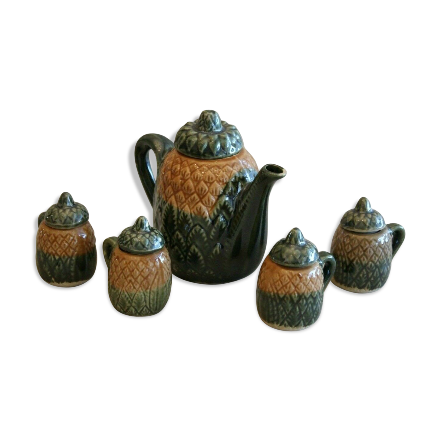 Tea and coffee service 4 cups with lid + teapot 0.5L vegetable form