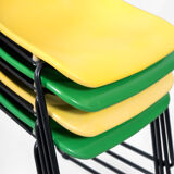 Set of 4 stackable iron chairs in green and yellow, 1970's