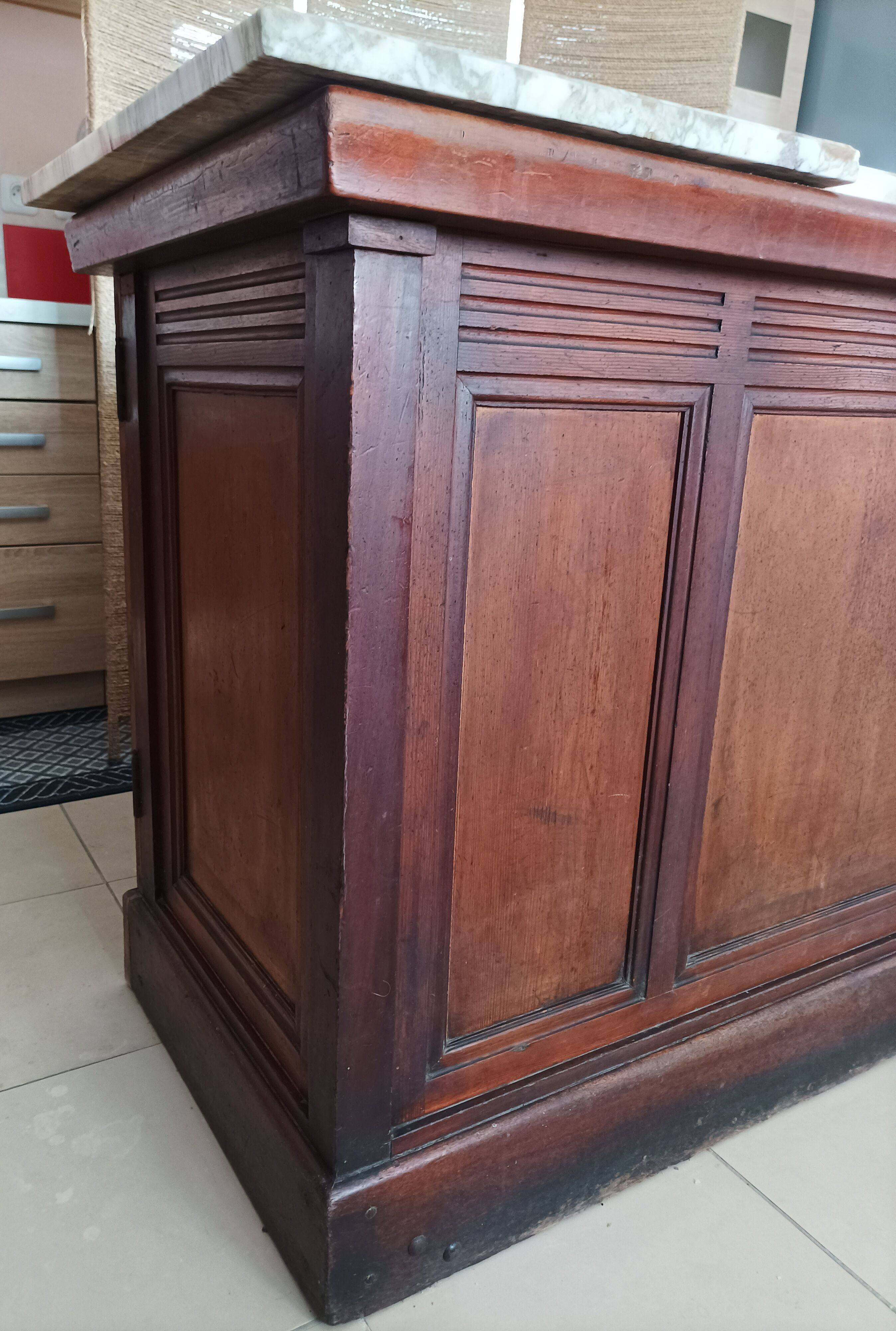 Counter furniture trade central island