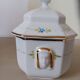 Vintage porcelain sugar bowl.
