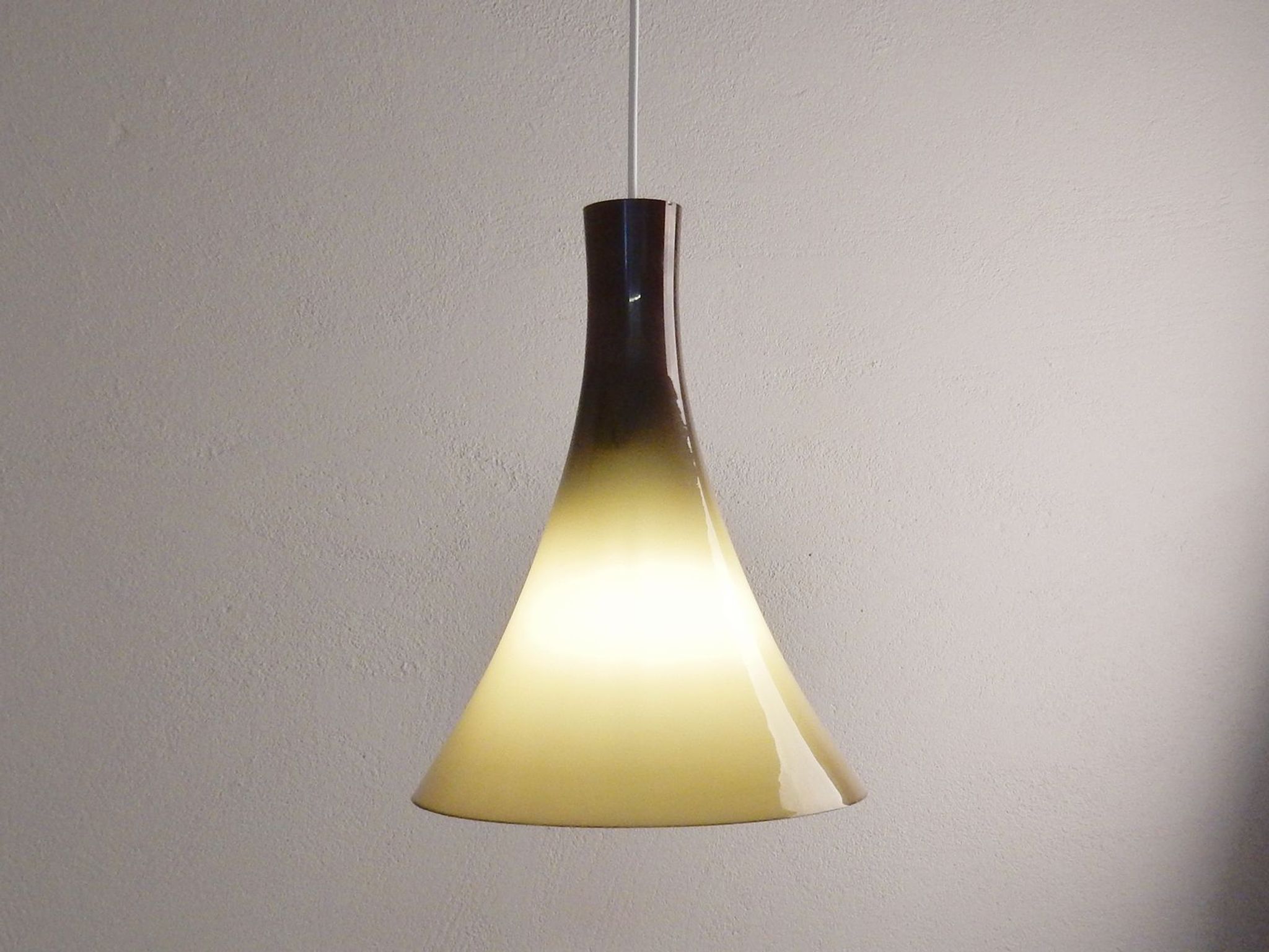 Vintage glass suspension