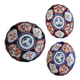 Set of 3 Imari plates - Japanese porcelain - fish decoration