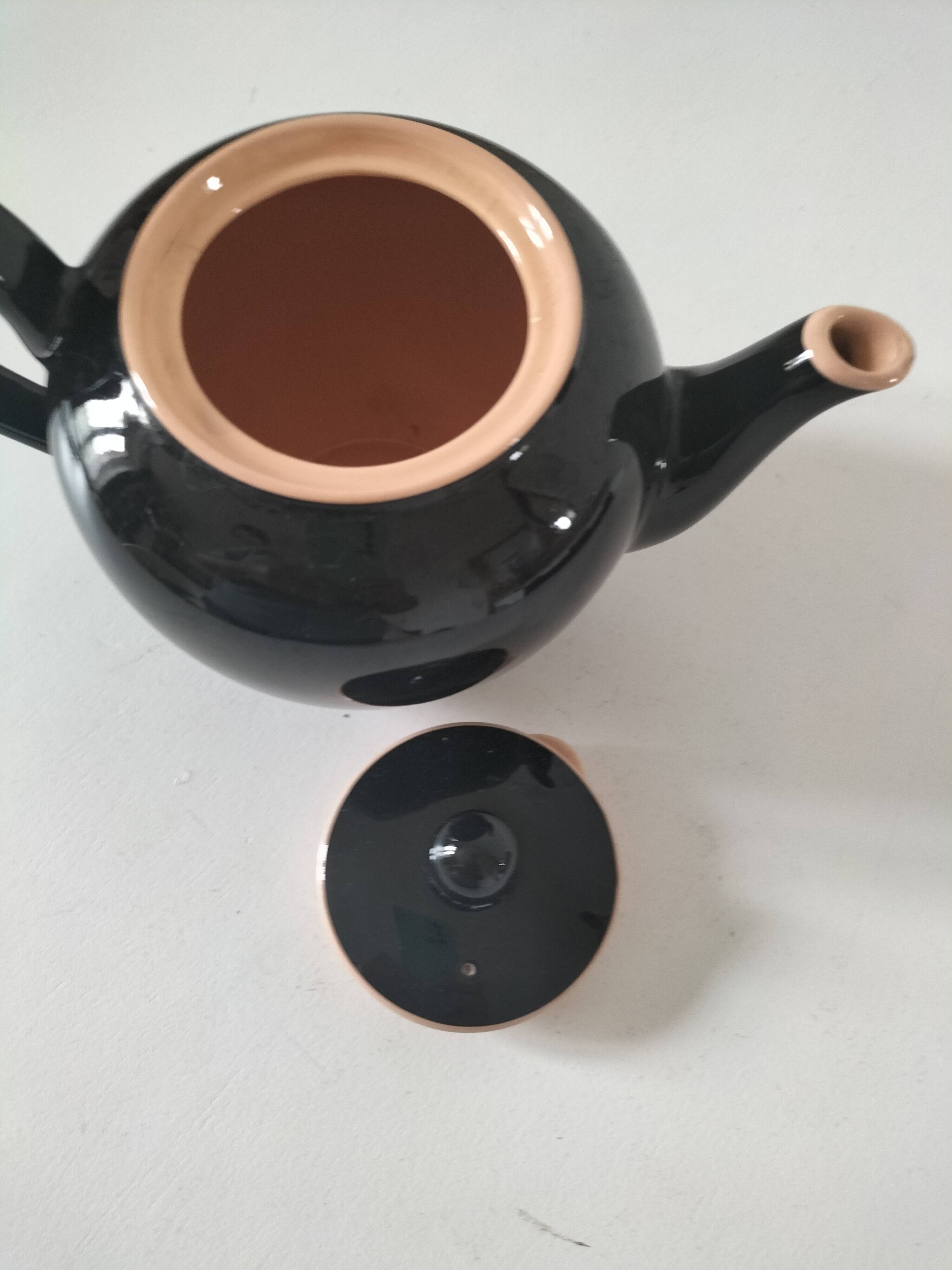Vintage Biarritz Villeroy & Boch Mettlach teapot, black & salmon