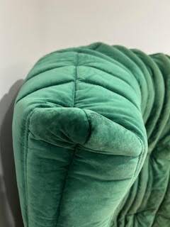 Togo 3-seater sofa in emerald green velvet