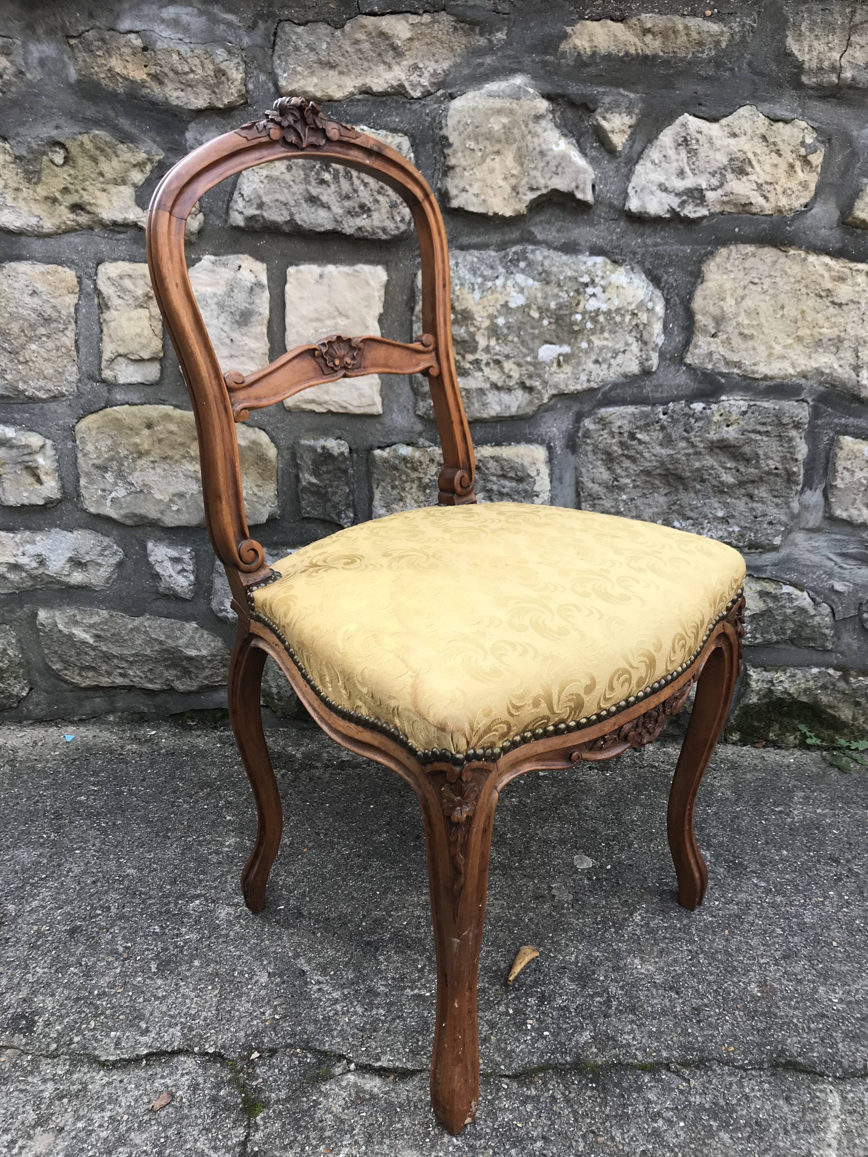 Pair of Louis XV-style bedroom chairs