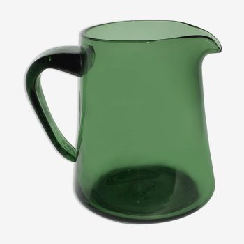 Pichet verre soufflé bouche vert foncé