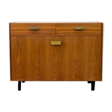 Scandinavian dresser