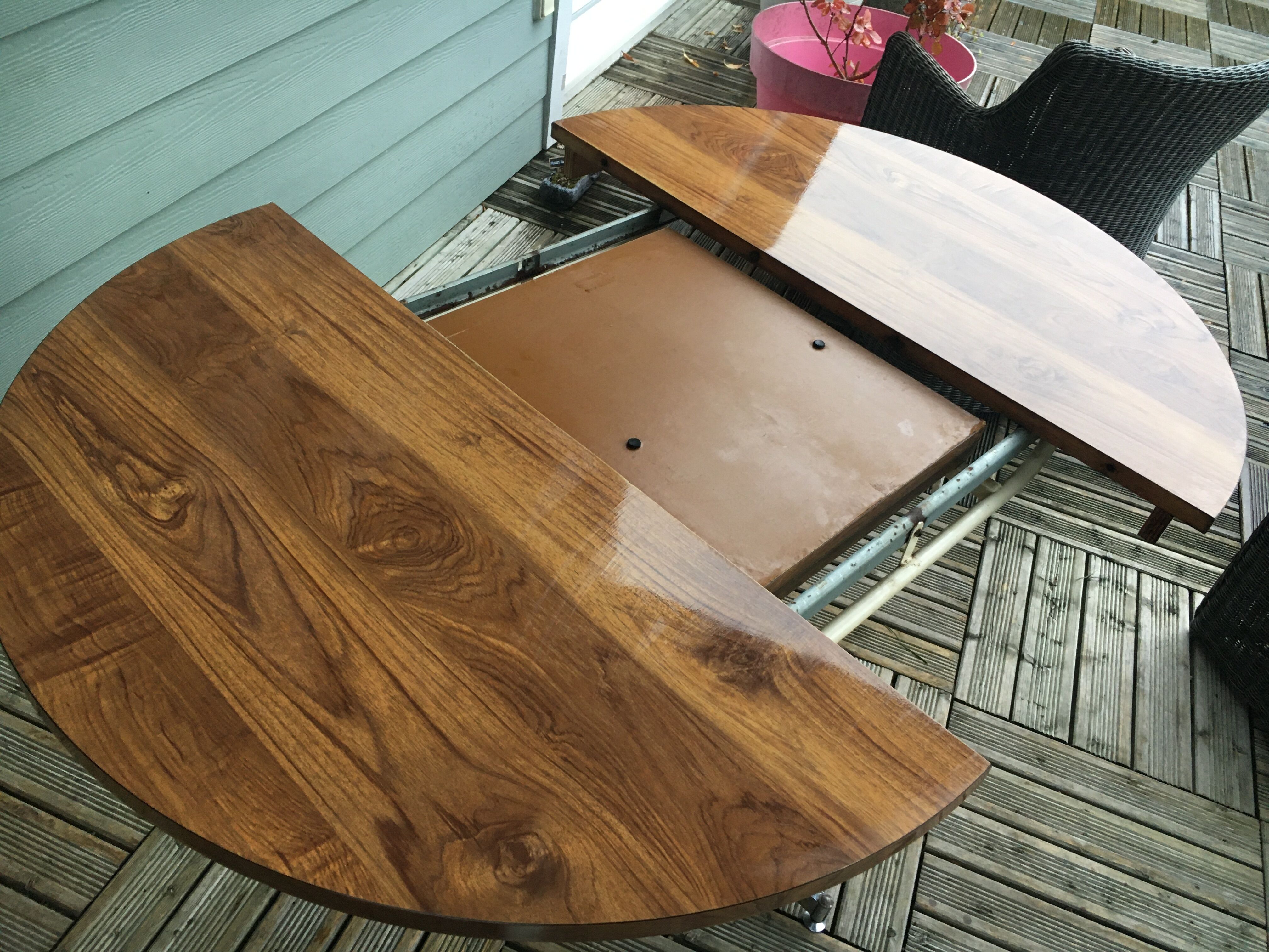 Table ronde formica avec pied chromé transformable