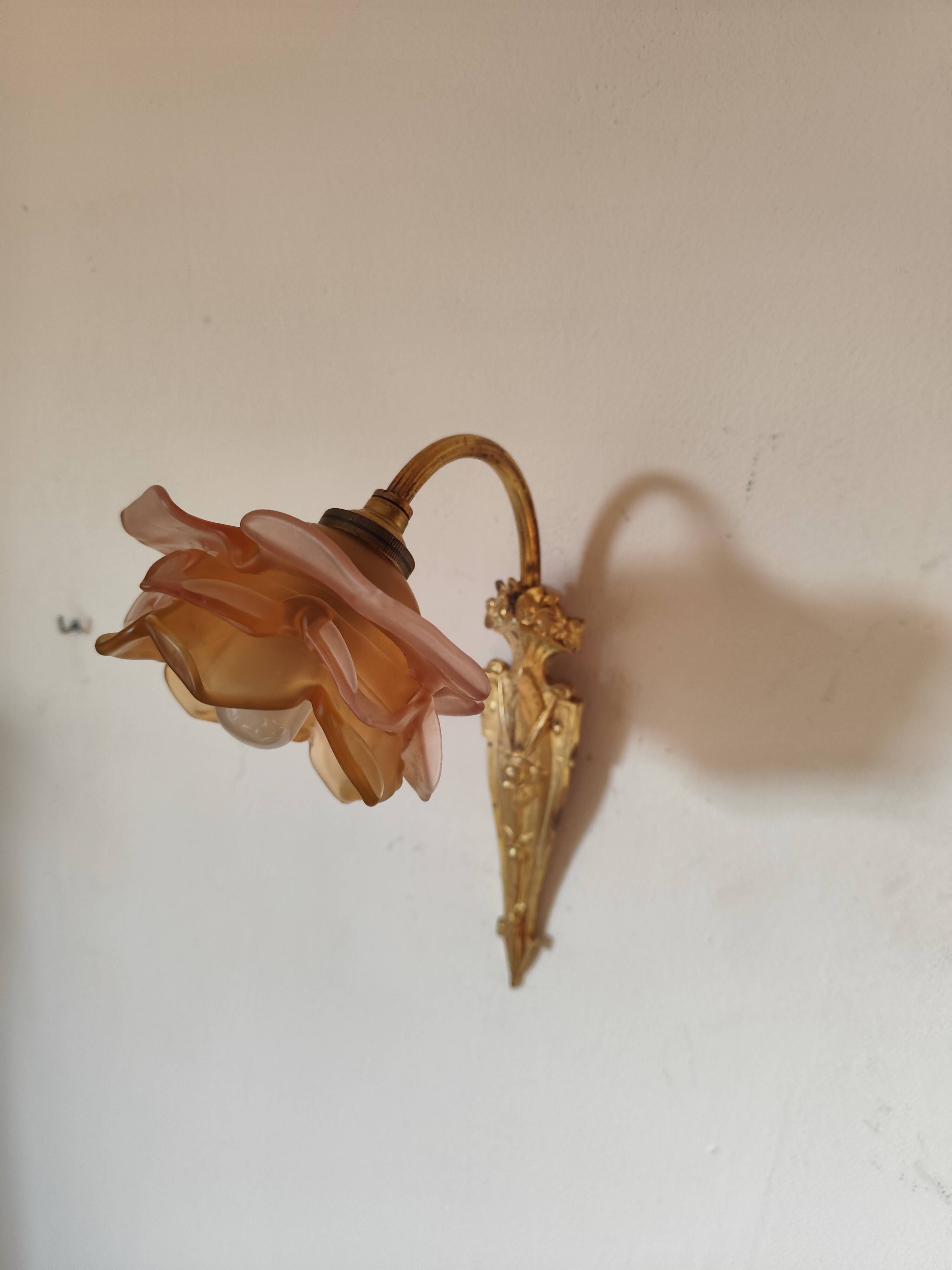 Applique murale Tulipe – Bois naturel, Havane & Nude – Marque française depuis 20 ans