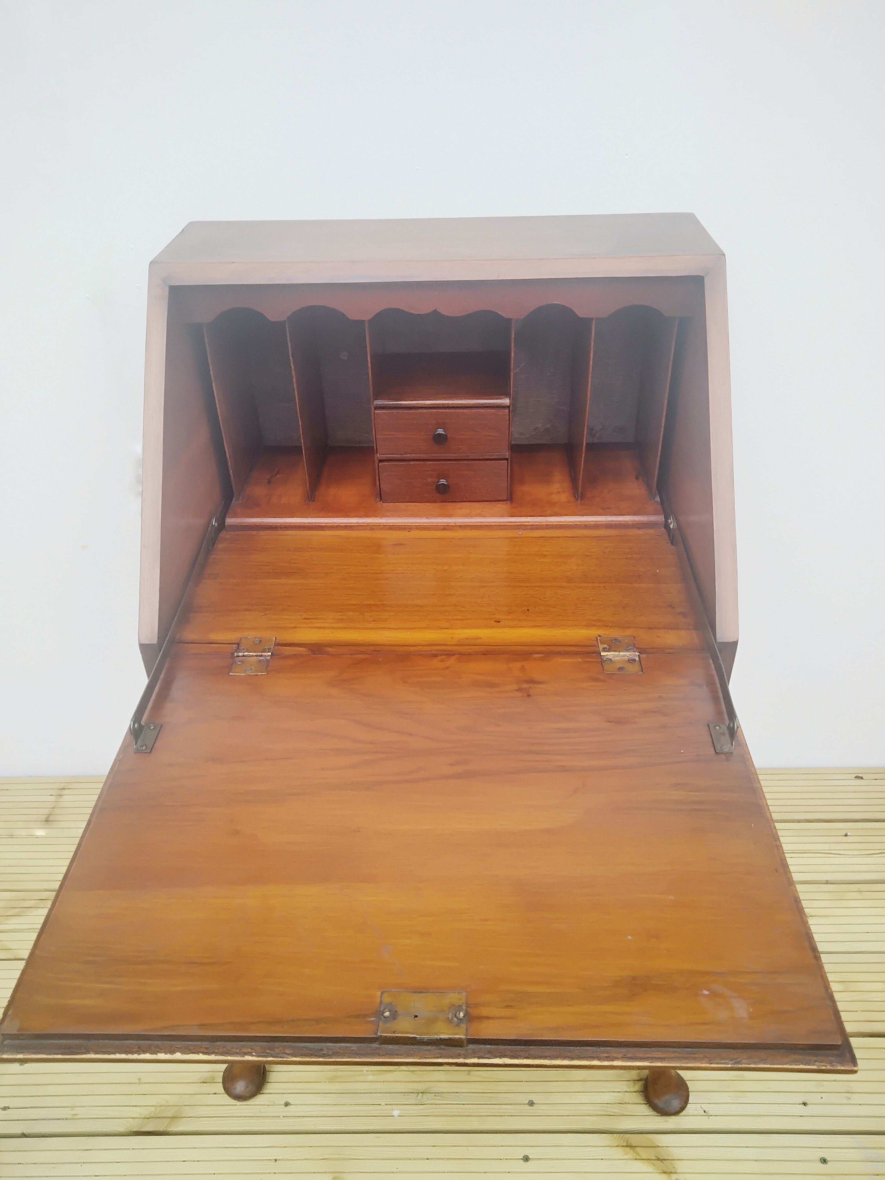 Antique 1920s burr walnut bureau