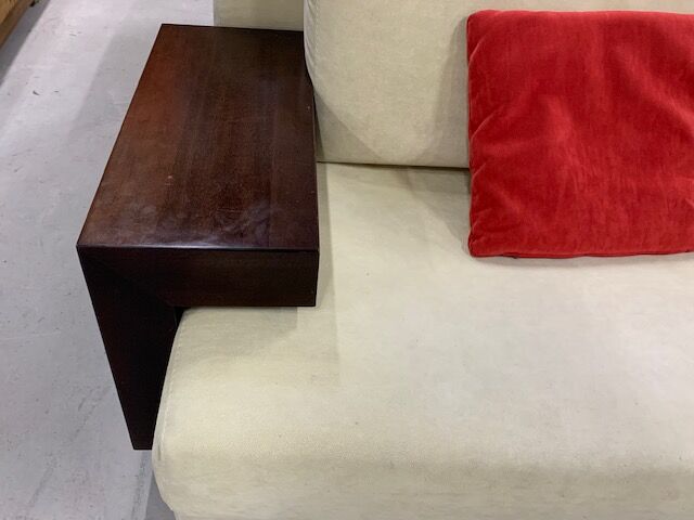 Design sofa 3 places in microfiber and wood