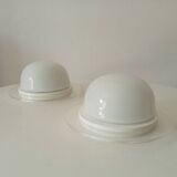 Vintage wall lamp in opaline and lucite