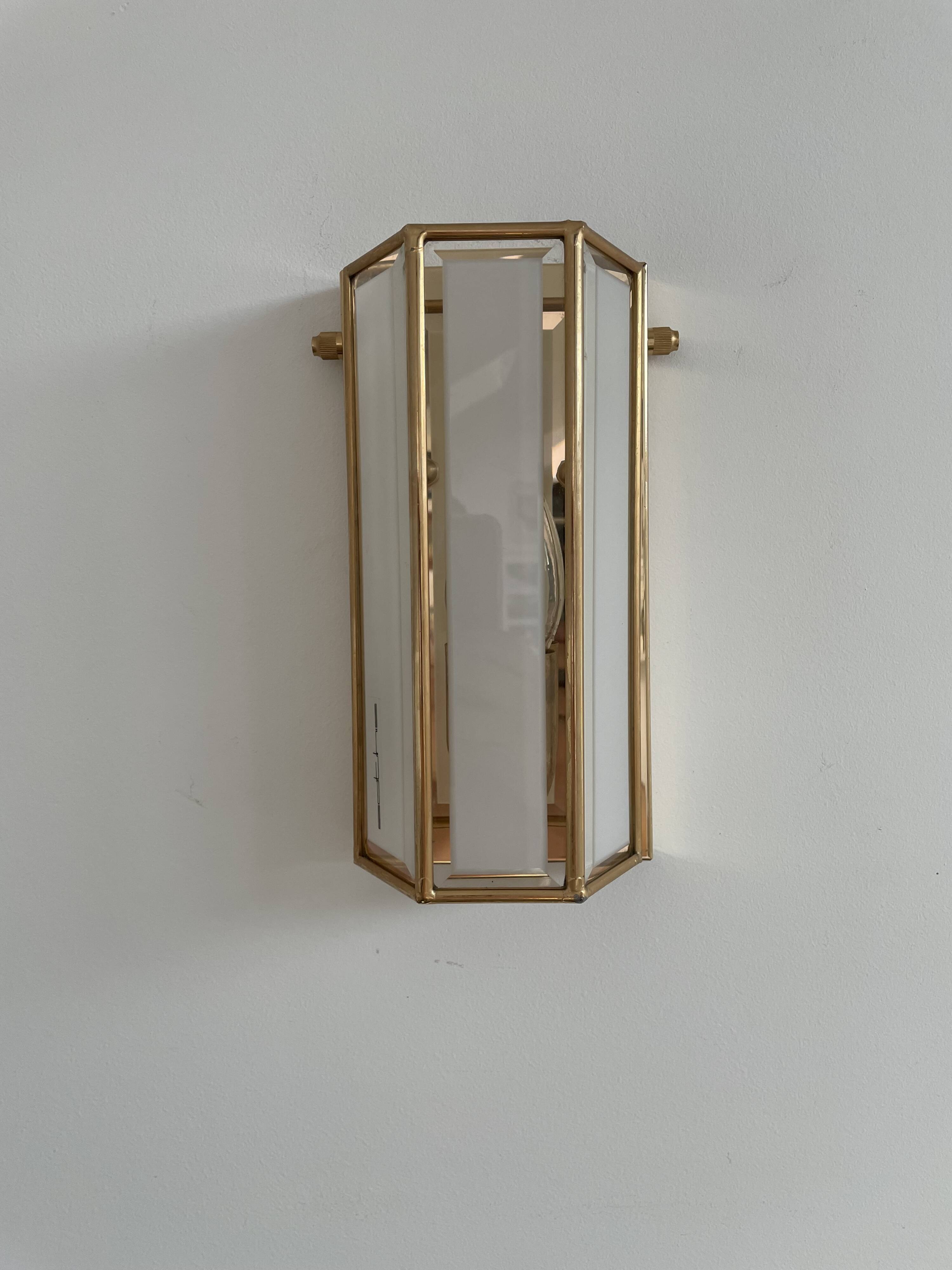 SOTHIS wall lamp - hexagonal - glass and brass - Italy