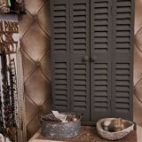 Dark grey wooden trompe l'oeil shutter mirror 1990 / wall decoration object Shutter-style mirror