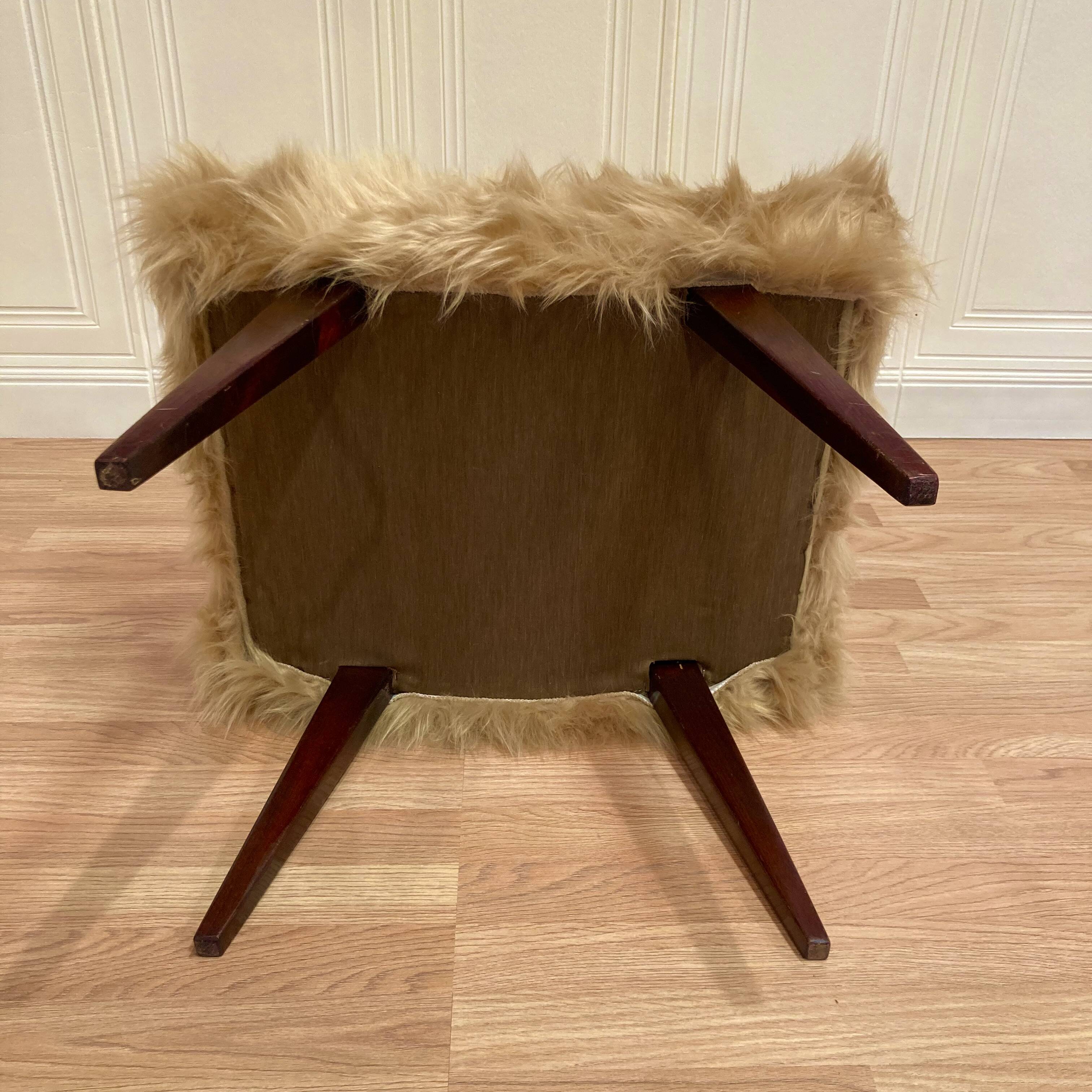 Ottoman "Scandinavian design" 1960.