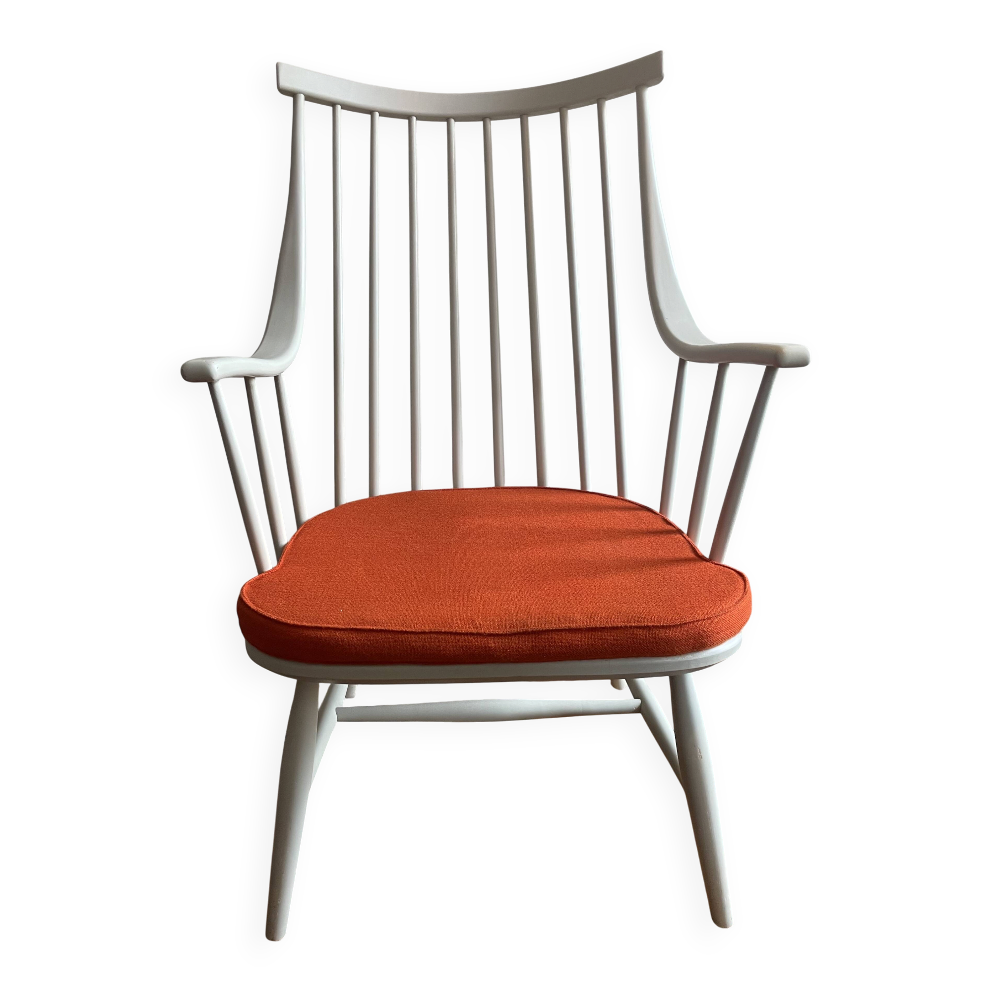 White and orange Nesto chair, model Grandessa by Lena Larson for Pastoe