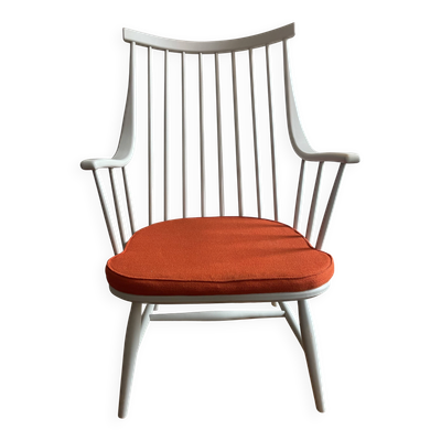 Chaise Nesto blanche et orange, modèle Grandessa par Lena Larson pour Pastoe
