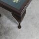 Table basse 1940 needlewoman shop london broderie sous verre