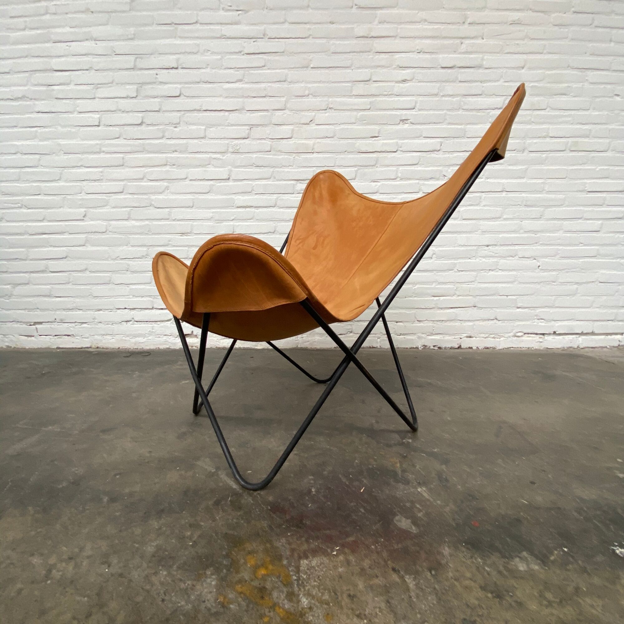 Mid Century Butterfly Chair in Cognac Leather by Jorge Ferrari for Knoll int, 1970s
