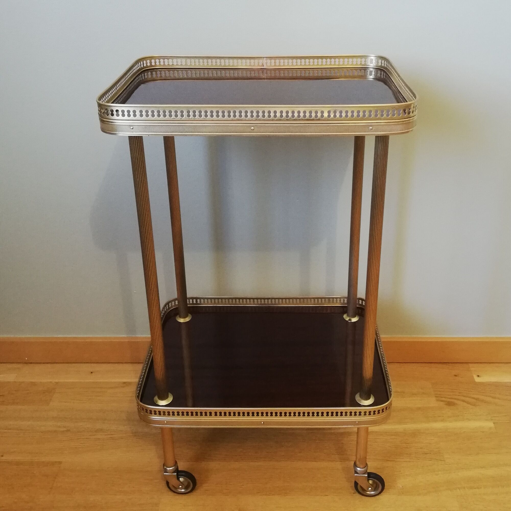 Vintage 60s wheeled service in brass and formica