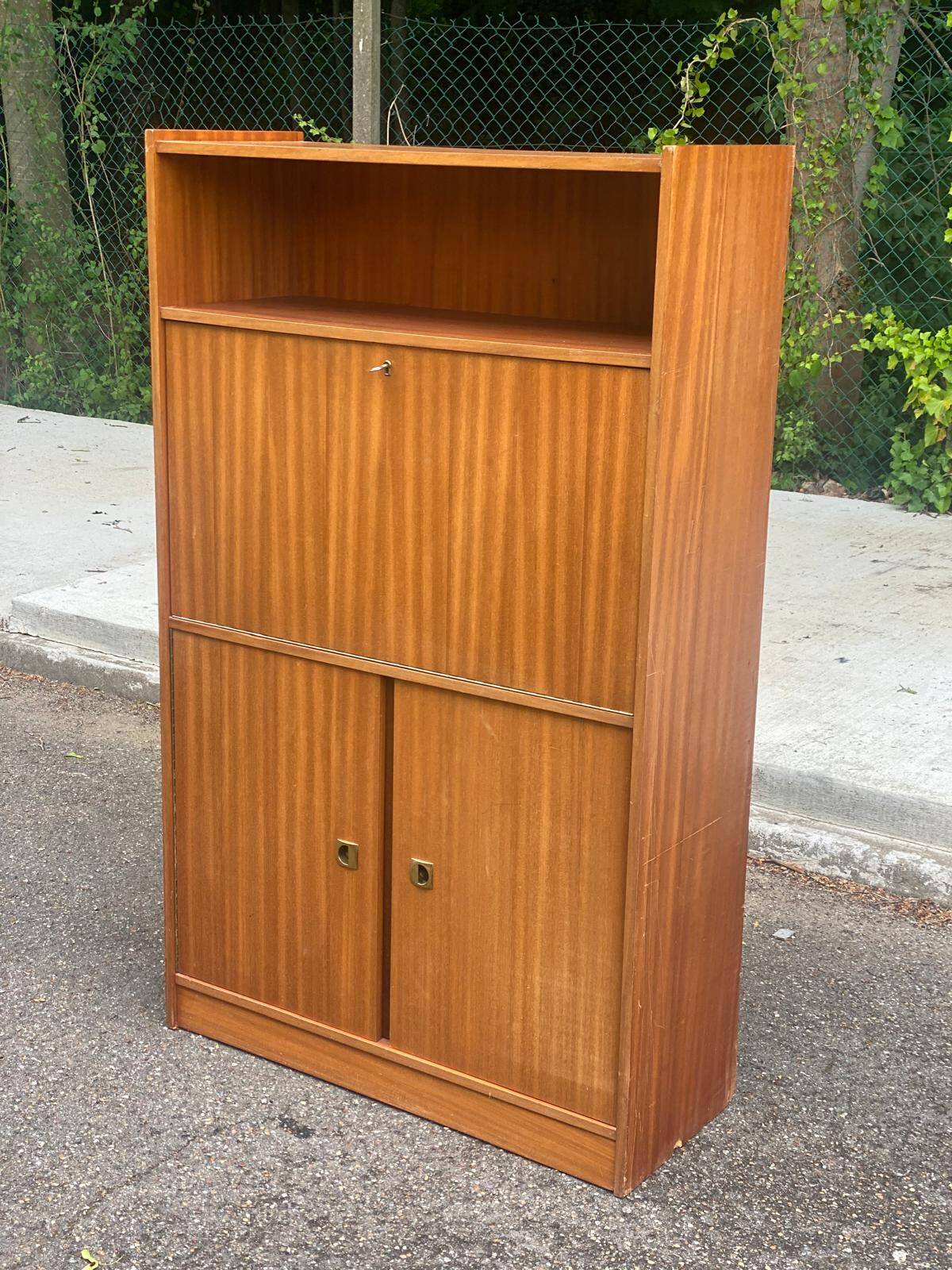 Scandinavian secretary with 3 doors, 1960.