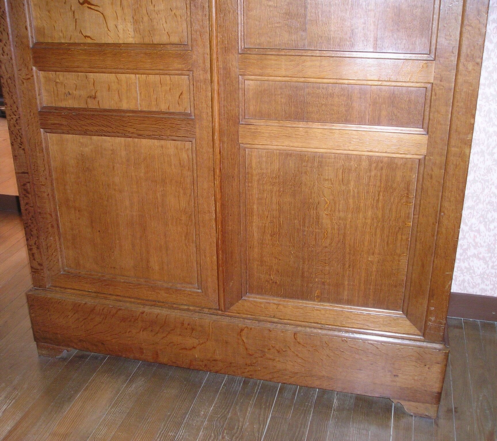 Louis Philippe sacristy cabinet in blond oak